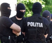 Zeci de perchezitii in Timis, la persoane suspectate ca au distribuit sute de mii de euro falsificati