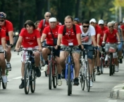 Traseu de zece kilometri, parcurs la Timisoara de circa 5.000 de biciclisti de diferite varste