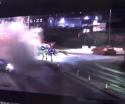 VIDEO - Imagini incredibile. Un sofer beat mort a zburat efectiv peste sensul giratoriu din Bragadiru. Cu ce alcoolemie a fost depistat