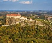 Google readuce castelul printului din Austria la un rating pozitiv. Au fost sterse peste 12.000 de recenzii negative ale romanilor