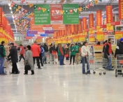 Ponta: Propunerea de inchidere a supermarketurilor in weekend este o masura stupida