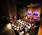 Controverse pe tema organizarii Festivalului in aer liber "Opera Nights" la Hunedoara. Reactia CJ