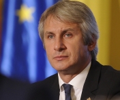 Ministrul Finantelor spune ca salariul unui ministru este 'rusinos'
