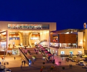 Targ de antichitati, teatru de papusi si premii la cumparaturi, la Iulius Mall, in weekend