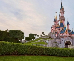 Salariaţii de la Disneyland Paris au intrat în grevă