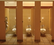 Marile pericole din toaletele publice