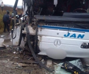 Romania, la un pas de o noua tragedie! Un autocar cu 48 de romani la bord a fost implicat intr-un grav accident, in Bulgaria
