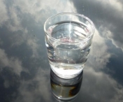 De ce sa bei numai apa timp de 30 de zile