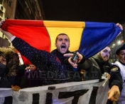 PROTESTE organizate de liberali in Timisoara si alte orase, in timpul dezbaterii motiunii de cenzura