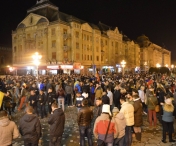 Proteste si la Timisoara! Sute de persoane au indurat gerul pentru a protesta impotriva gratierii infractorilor