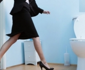 4 greseli foarte frecvente pe care le faci cand mergi la toaleta