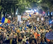 Protest in Bucuresti: Incidente intre protestatari si jandarmi. Manifestantii au mers in mars de la Universitate la Parlament 