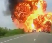 ATENTIE, IMAGINI SOCANTE! Doua camioane au explodat dupa ce s-au ciocnit in trafic - VIDEO
