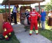 CUMPLIT! O femeie a murit dupa ce a cazut intr-o fantana adanca de 22 m, din Zalan, Covasna