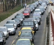 Coloana de masini la statia de taxare Fetesti, trafic intens si pe DN1 si A1