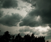 Prognoza meteo: Romania, lovita de caldura sahariana si furtuni violente. Ce se anunta pana pe 26 august, unde va fi prapad