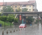 O ploaie torentiala a facut prapad in Timisoara