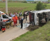 TRAGEDIE LA BRAILA: Un autocar cu zeci de turisti s-a rasturnat. Au murit trei copii!
