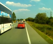VIDEO SOCANT! Soferul unui autocar, la un pas sa provoace o tragedie! Iata ce depasire criminala face 