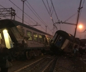 UPDATE - Accident feroviar in Italia: Cel putin trei persoane au murit, iar alte 10 au fost ranite grav 