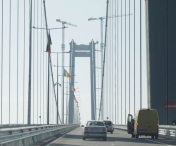 Sunt restricții de circulație pe podul de peste Dunăre