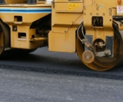Lucrari de asfaltare finalizate pe DN59 B, la Otelec si Pustinis