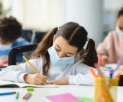 Mesaj la inceput de an scolar de la medici pentru cadrele didactice: „Ii rugam pe profesori sa se vaccineze”