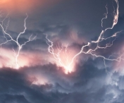 Avertizare meteorologica de vreme instabila: ploi torentiale, vant puternic si descarcari electrice