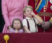 Regina Elisabeta a II-a este topita dupa micul print George. Iata cum isi alinta acesta strabunica
