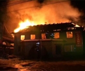 Incendiu de mare amploare produs intr-un cartier din Arad