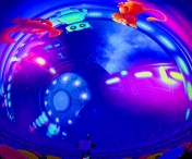 „Călătorii interstelare” și proiecții 360º – Planetariul „aterizează” în Iulius Town și aduce legende și povești inedite pentru micii curioși
