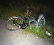 ACCIDENT TRAGIC in apropiere de Timisoara. Un tanar biciclist a sfarsit sub rotile unui camion