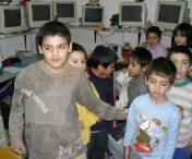 Copii din Timisoara si din alte judete inclusi in programul "Crestem Impreuna" pentru sustinerea celor ramasi singuri acasa