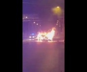 Un tanar a ars de viu in propria masina, dupa ce s-a izbit cu viteza mare in pilonul unui pod I VIDEO