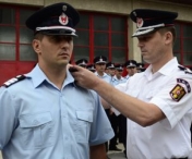 Pompier de la ISU Hunedoara avansat in grad dupa ce a salvat o tanara de la inec
