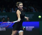 Simona Halep a debutat cu dreptul la Turneul Campioanelor, 6-2, 6-3 cu Eugenie Bouchard. Urmeaza Serena Williams