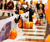 Parada costumelor de Halloween, teatru de păpuși, festivalul jocurilor de societate și multe alte surprize tematice, în acest weekend, la Iulius Town