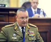Nicolae Ciuca si Marcel Ciolacu, in vizita la fabrica de camioane IVECO din Petresti