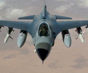 Romania scoate avioanele F-16: exercitii la joasa in altitudine. Oamenii vor vedea avioanele de aproape