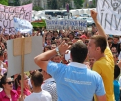 Studentii din Timisoara si din alte judete au iesit in strada