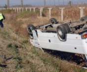 ACCIDENT CUMPLIT pe autostrada, in Ungaria! Un microbuz plin cu romani s-a rasturnat. O persoana a murit, iar 15 sunt ranite