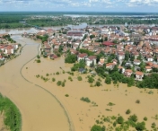 Inundatii devastatoare in sudul Frantei. Cel putin patru oameni au murit
