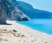 IMAGINI SOCANTE! Plaja din Grecia, DISTRUSA de un cutremur - VIDEO