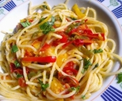 Reteta zilei: Spaghete cu ardei