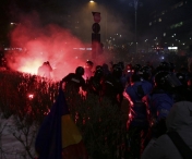 Incidente intre protestatari si jandarmi, in Capitala. Patru persoane au ajuns la spital