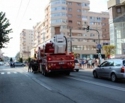 Incident socant la Timisoara! Un tanar de 30 de ani a amenintat ca se arunca de la etajul 4