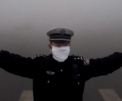 COD ROSU de poluare in Beijing: Milioane de masini vor fi interzise pe strazi, iar fabricile vor fi inchise