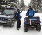 Jandarmii montani din judetul Hunedoara au primit un vehicul special pentru deplasarea pe teren accidentat