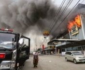 Zeci de morti in urma unui incendiu cumplit la un mall din Filipine