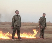 VIDEO SOCANT! Stat Islamic a difuzat o inregistrare video cu doi militari turci arsi de vii